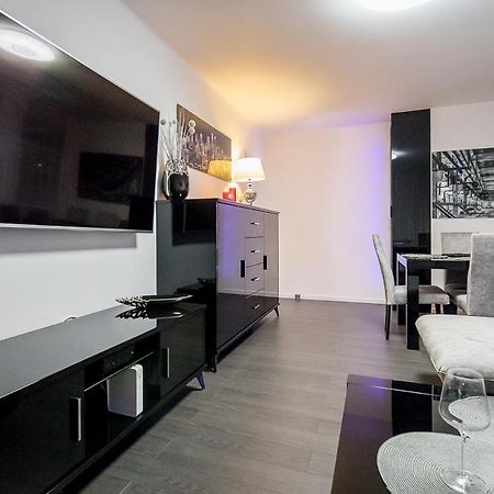Апартаменты Nowoczesny Apartament - Saska Kepa Варшава Экстерьер фото