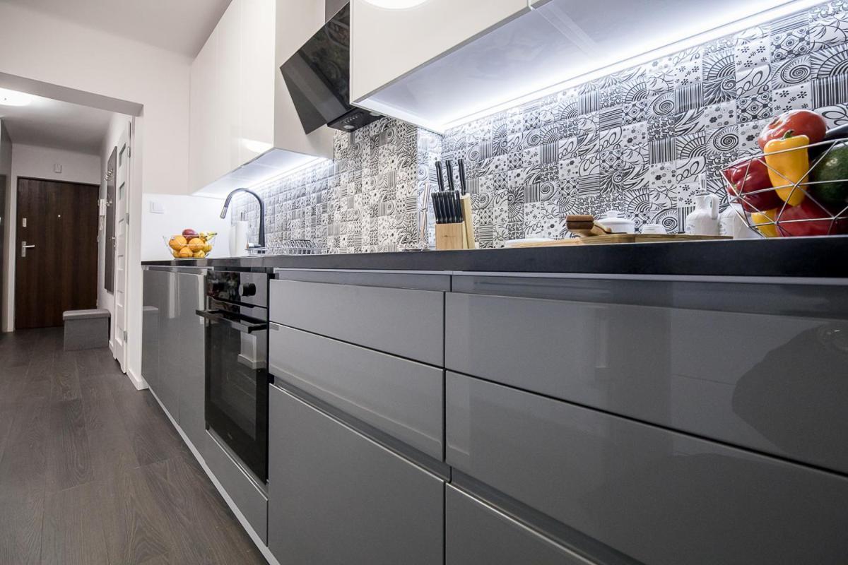 Апартаменты Nowoczesny Apartament - Saska Kepa Варшава Экстерьер фото